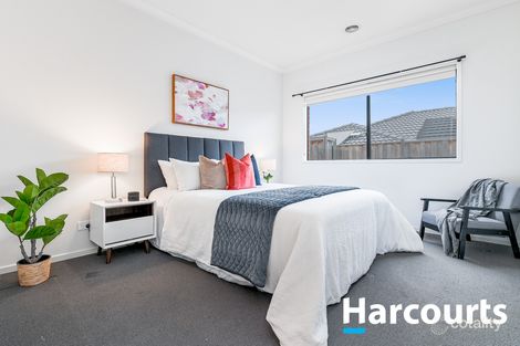 Property photo of 21 Summerhill Drive Pakenham VIC 3810