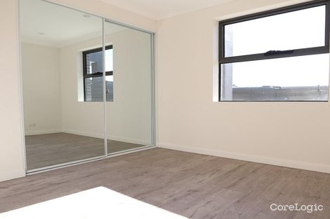 Property photo of 5/28 Satinwood Crescent Bonnyrigg NSW 2177