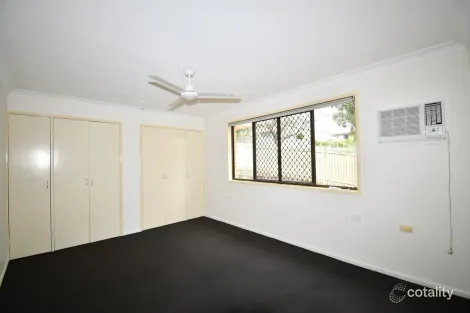Property photo of 13 Thorsen Close Gracemere QLD 4702