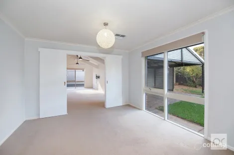 Property photo of 4 Guildford Close Salisbury Heights SA 5109