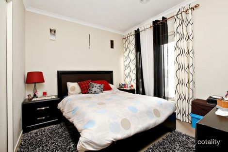 Property photo of 2 Mazel Drive Tarneit VIC 3029