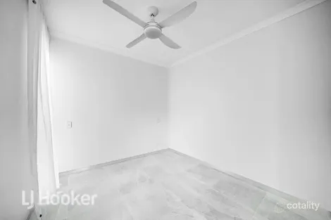 Property photo of 35 Reflection Boulevard Jindalee WA 6036