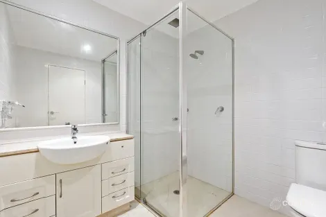 Property photo of 57/2 Juniper Drive Breakfast Point NSW 2137