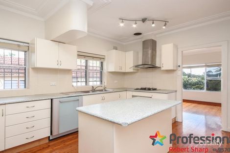 1 Alkoomie St, Beverly Hills, NSW 2209