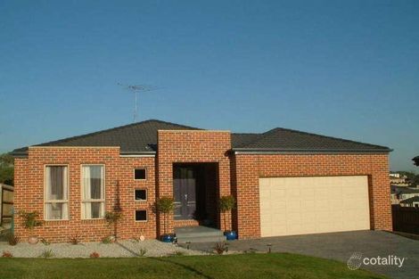 Property photo of 9 Bower Court Berwick VIC 3806