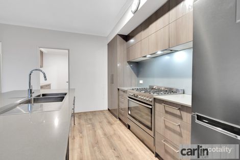 Property photo of 196 Whadjuk Drive Hammond Park WA 6164