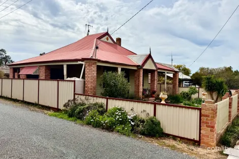 Property photo of 11 Wilkinson Street Sea Lake VIC 3533