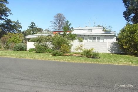 9 Charles St, Broulee, NSW 2537