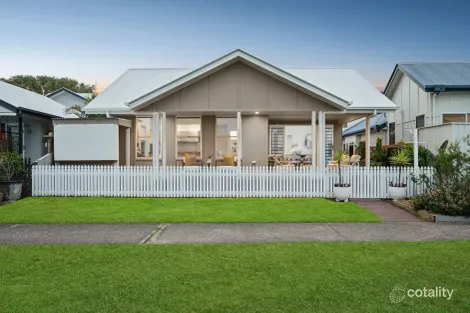 22 Lakedrive Cres, Marcoola, QLD 4564