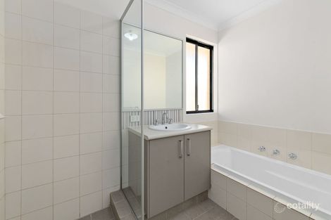 Property photo of 64 Kesiya Turn Aubin Grove WA 6164