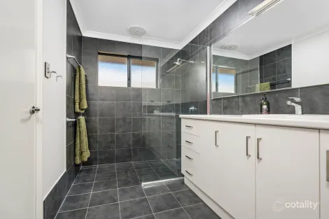 Property photo of 7 Shamrock Street Wandina WA 6530