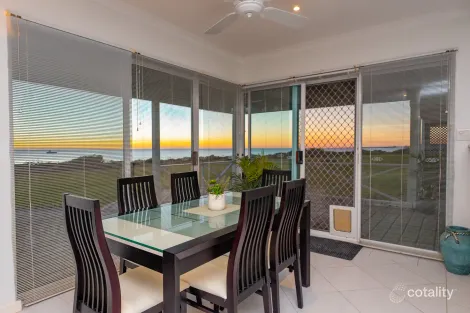 Property photo of 2 Pyp Court Lancelin WA 6044