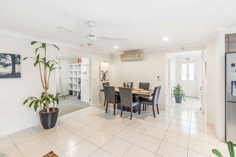 Property photo of 68 Silky Oak Crescent Carindale QLD 4152