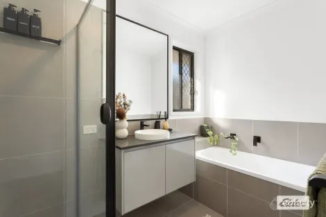 Property photo of 4 Barwon Street Plainland QLD 4341
