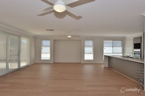 Property photo of 31 Wilghi Way Ravenswood WA 6208