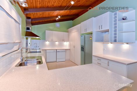 Property photo of 7 Aroona Street Durack QLD 4077