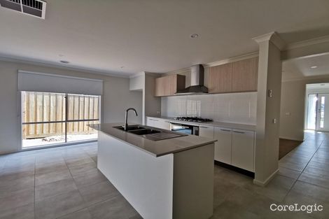 Property photo of 14 Marselan Avenue Wollert VIC 3750