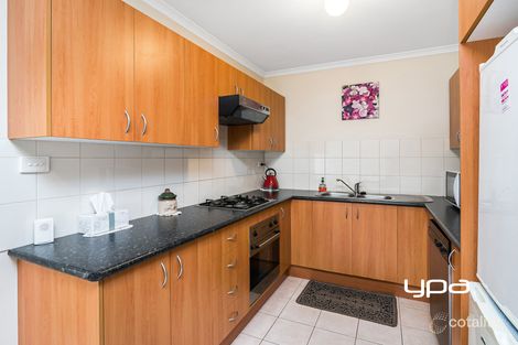 Property photo of 8/151-153 Oshanassy Street Sunbury VIC 3429