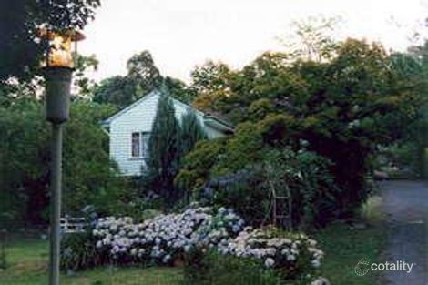 17 Chum Creek Rd, Healesville, VIC 3777