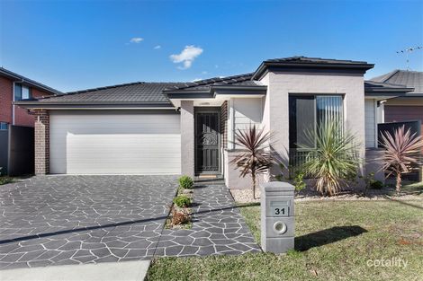 31 Lawler St, Ropes Crossing, NSW 2760
