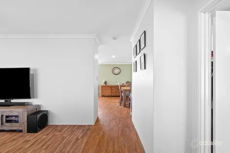 Property photo of 13 Kangaroo Paw Drive Greenfields WA 6210