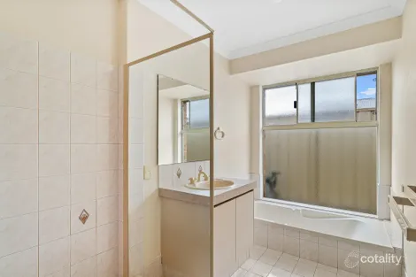 Property photo of 13 Kangaroo Paw Drive Greenfields WA 6210