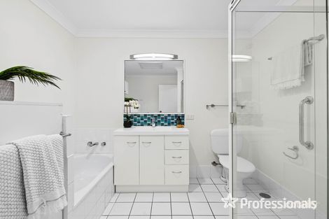 Property photo of 6/67 Brookfield Road Kenmore QLD 4069
