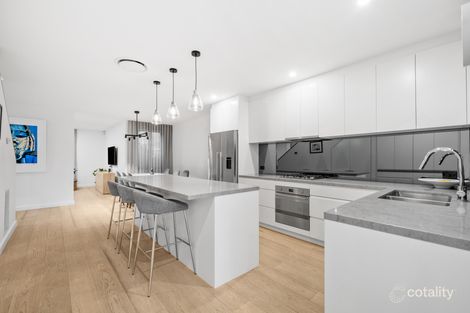 Property photo of 2/22 Alma Road Camberwell VIC 3124