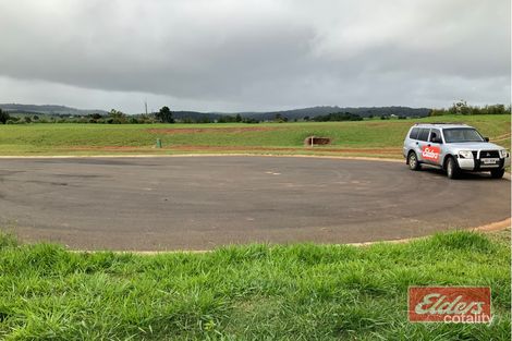 8 Walnut Cl, Yungaburra, QLD 4884