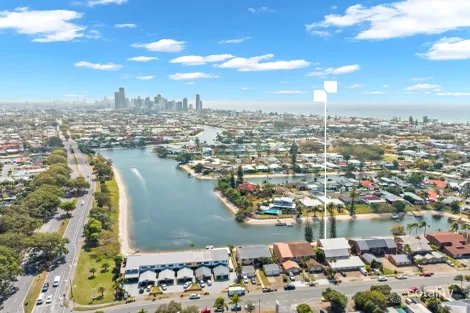 1/49 KARBUNYA ST, MERMAID WATERS, QLD 4218