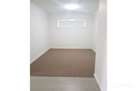 Property photo of 4 Brinkerhoff Crescent Point Cook VIC 3030