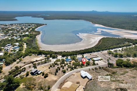 Property photo of 35 Blossoms Avenue Bremer Bay WA 6338