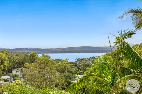 Property photo of 27 Trumpeter Circuit Corlette NSW 2315