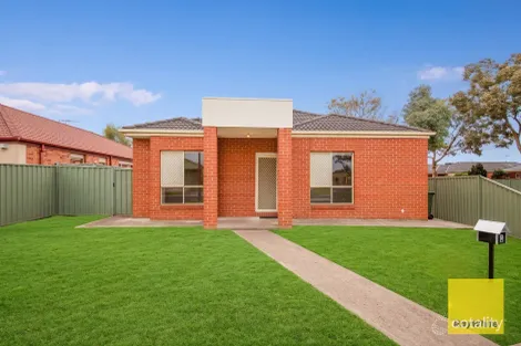 2 Elmslie St, Wyndham Vale, VIC 3024