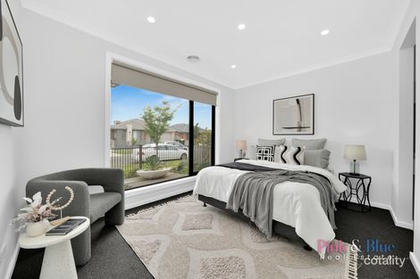 14 Zoe St, Rockbank, VIC 3335