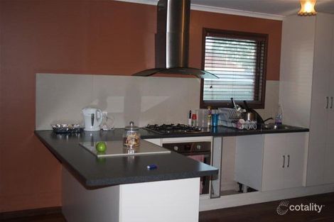 Property photo of 2 Hagen Crescent Hackham West SA 5163