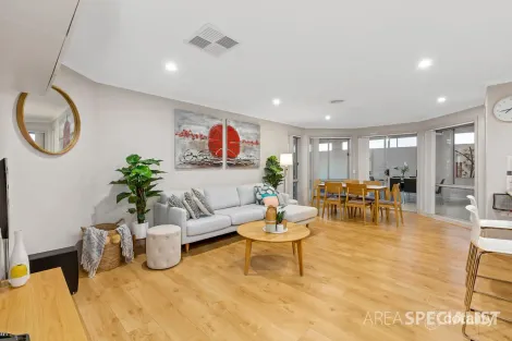 Property photo of 62 Phoenix Avenue Cranbourne VIC 3977