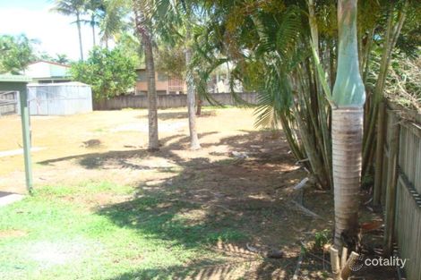 Property photo of 19 Bee Close Bentley Park QLD 4869