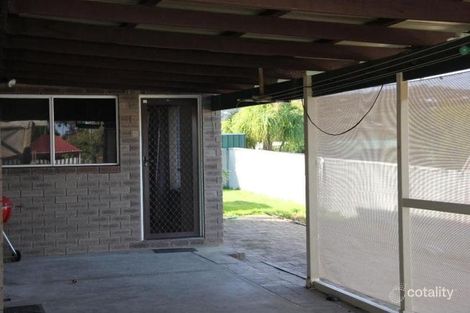 Property photo of 10 Dalwood Road Swan View WA 6056