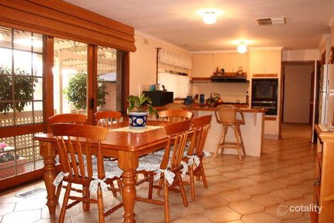 Property photo of 11 Fielding Way Templestowe VIC 3106