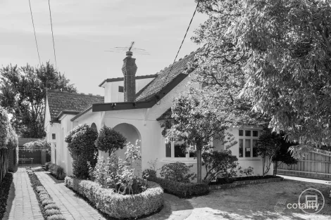 39 Norwood Cres, Moonee Ponds, VIC 3039