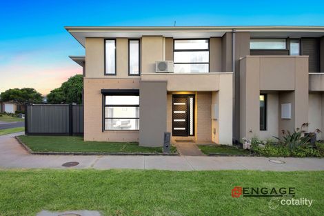Property photo of 14 Echinacea Street Truganina VIC 3029