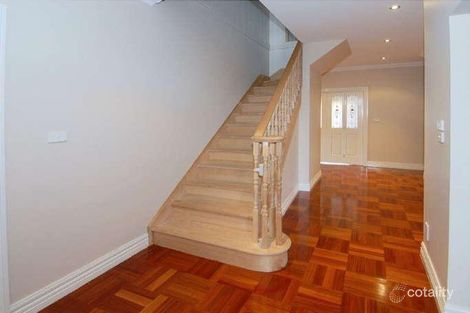 Property photo of 31 Chartwell Crescent Derrimut VIC 3026