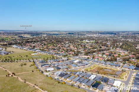 Property photo of 19 Wildflower Drive Sunbury VIC 3429