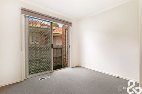 Property photo of 98 Manning Clark Road Mill Park VIC 3082