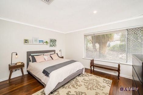 Property photo of 26 Barker Drive Duncraig WA 6023
