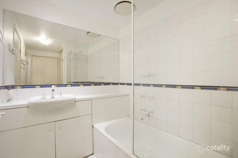 Property photo of 114/1 Riverside Quay Southbank VIC 3006