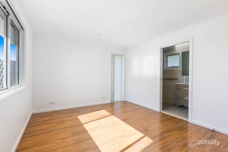 Property photo of 15 Elliotts Road Fairy Meadow NSW 2519