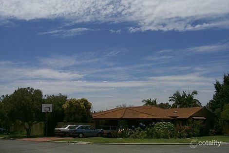 Property photo of 27 Harrington Crescent Leeming WA 6149