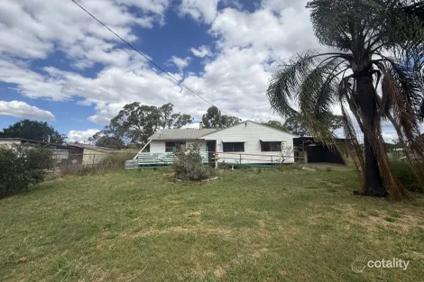 28 Jimbour St, Jandowae, QLD 4410